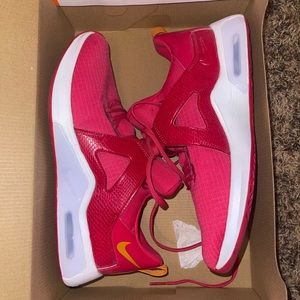 Nike Airmax Bella TR5